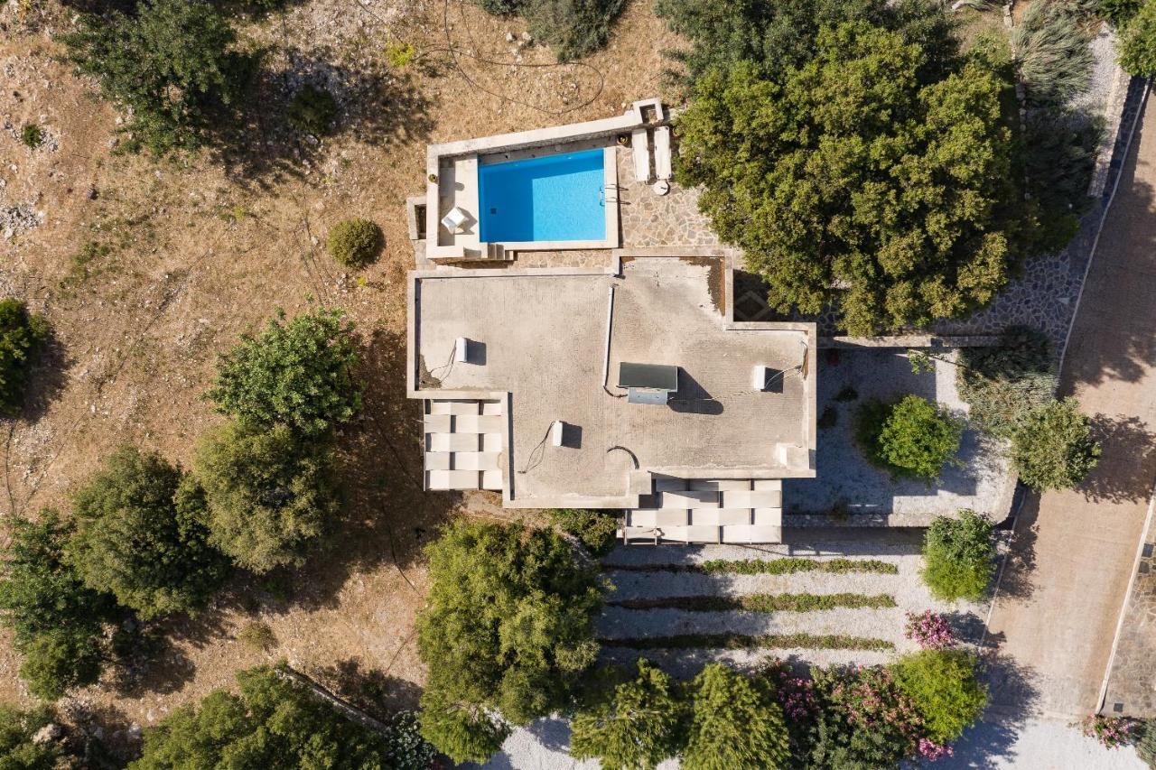 Koules Estate, With Private Pools & Bbq - Embracing Nature, By Thinkvilla Argouli Esterno foto