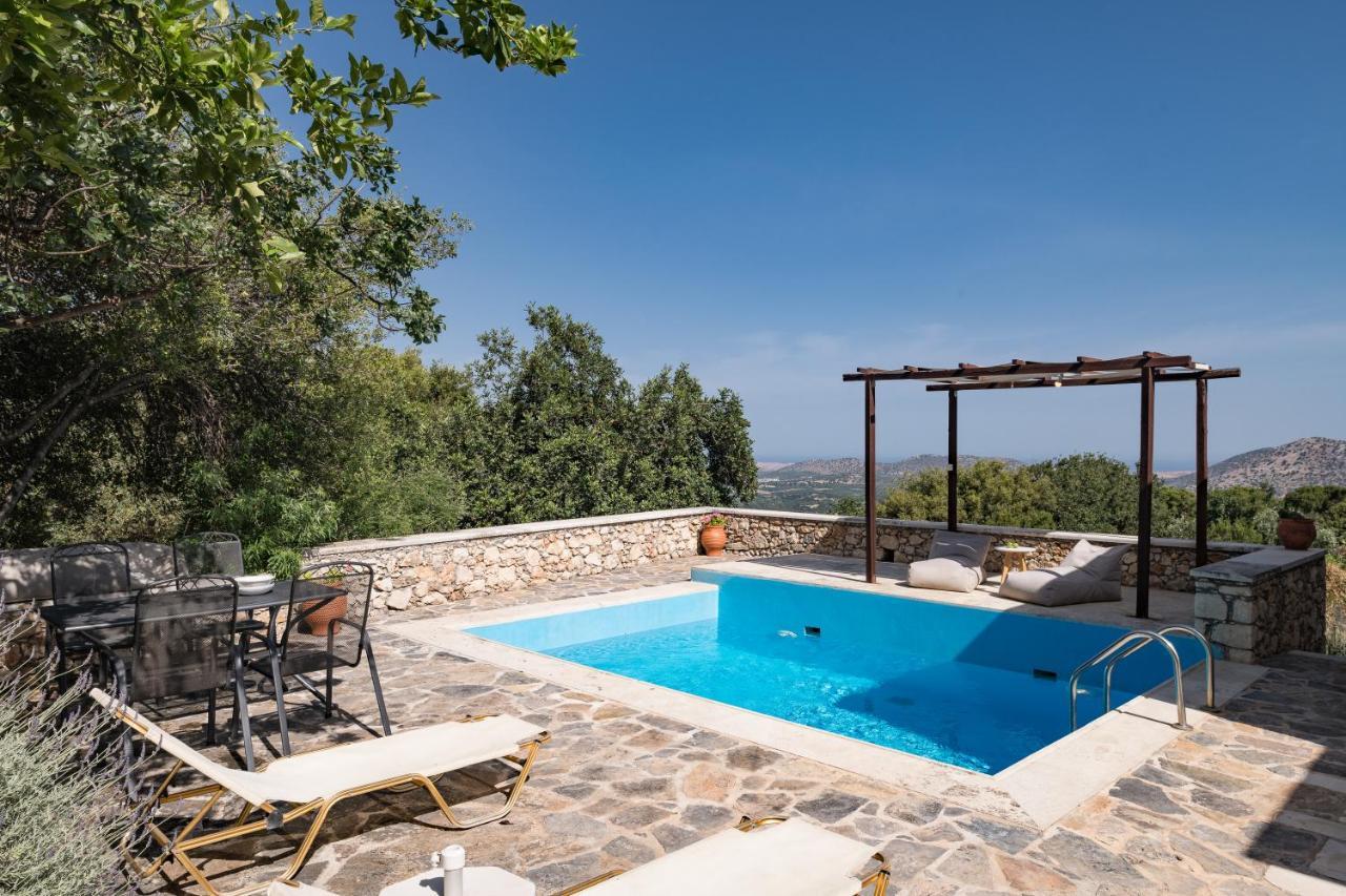 Koules Estate, With Private Pools & Bbq - Embracing Nature, By Thinkvilla Argouli Esterno foto