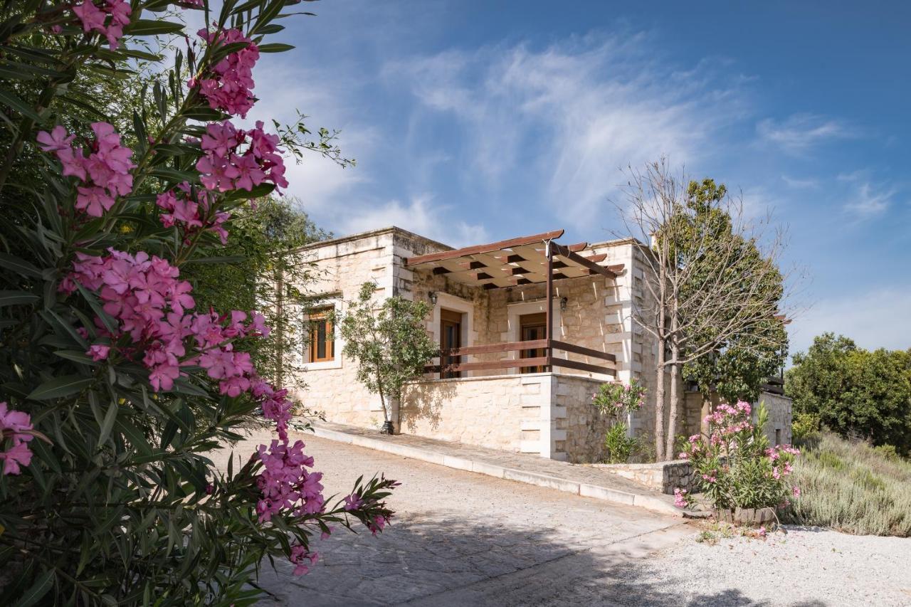 Koules Estate, With Private Pools & Bbq - Embracing Nature, By Thinkvilla Argouli Esterno foto