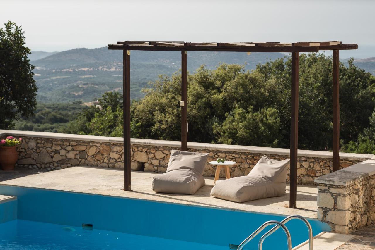 Koules Estate, With Private Pools & Bbq - Embracing Nature, By Thinkvilla Argouli Esterno foto