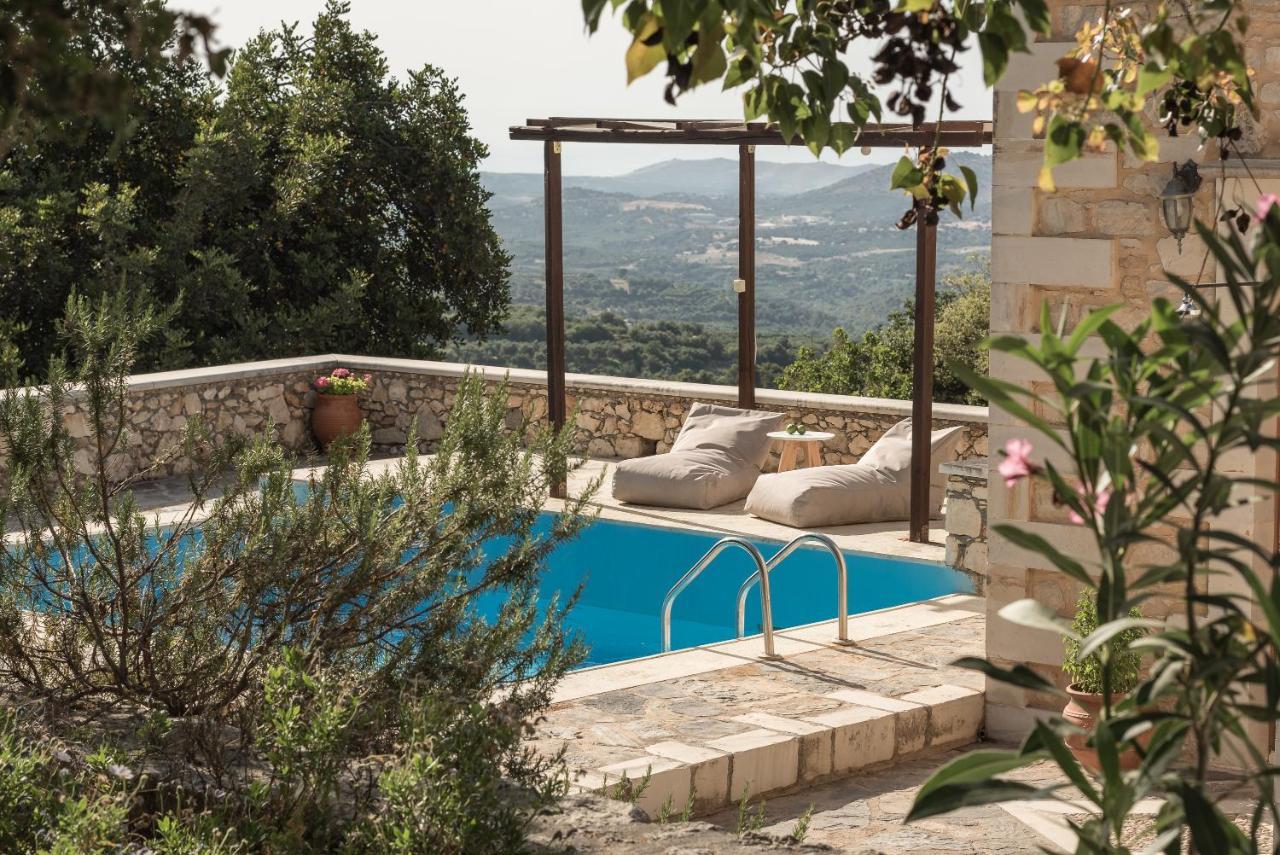 Koules Estate, With Private Pools & Bbq - Embracing Nature, By Thinkvilla Argouli Esterno foto