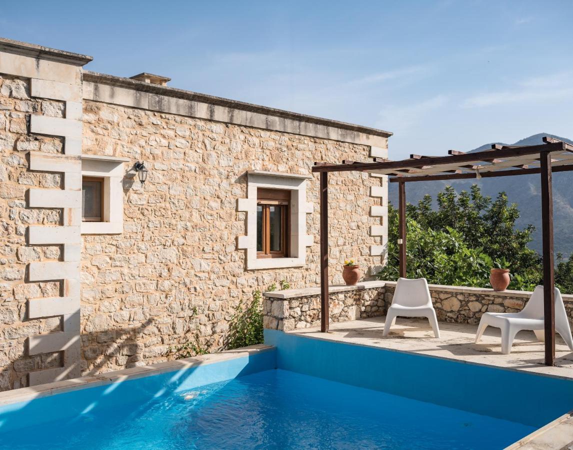 Koules Estate, With Private Pools & Bbq - Embracing Nature, By Thinkvilla Argouli Esterno foto