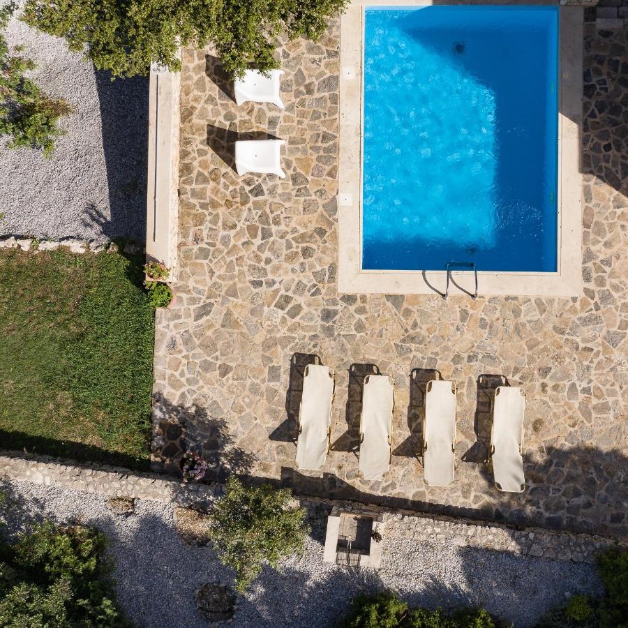 Koules Estate, With Private Pools & Bbq - Embracing Nature, By Thinkvilla Argouli Esterno foto